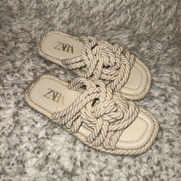 ZARA Beige Rope Knotted Slide Sandals Size 36 (5.5-6) - Picture 3 of 5